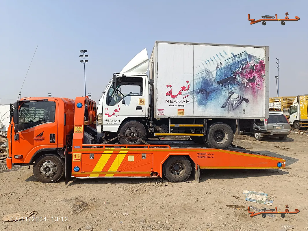 خدمة سحب وإنقاذ سريعة - سطحة عادي في جدة