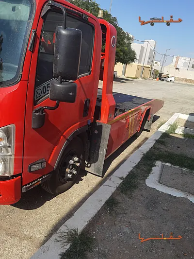 سطحة سطحة أبو الحميدي لتنفيذ طلب نقل من جدة إلى بريدة