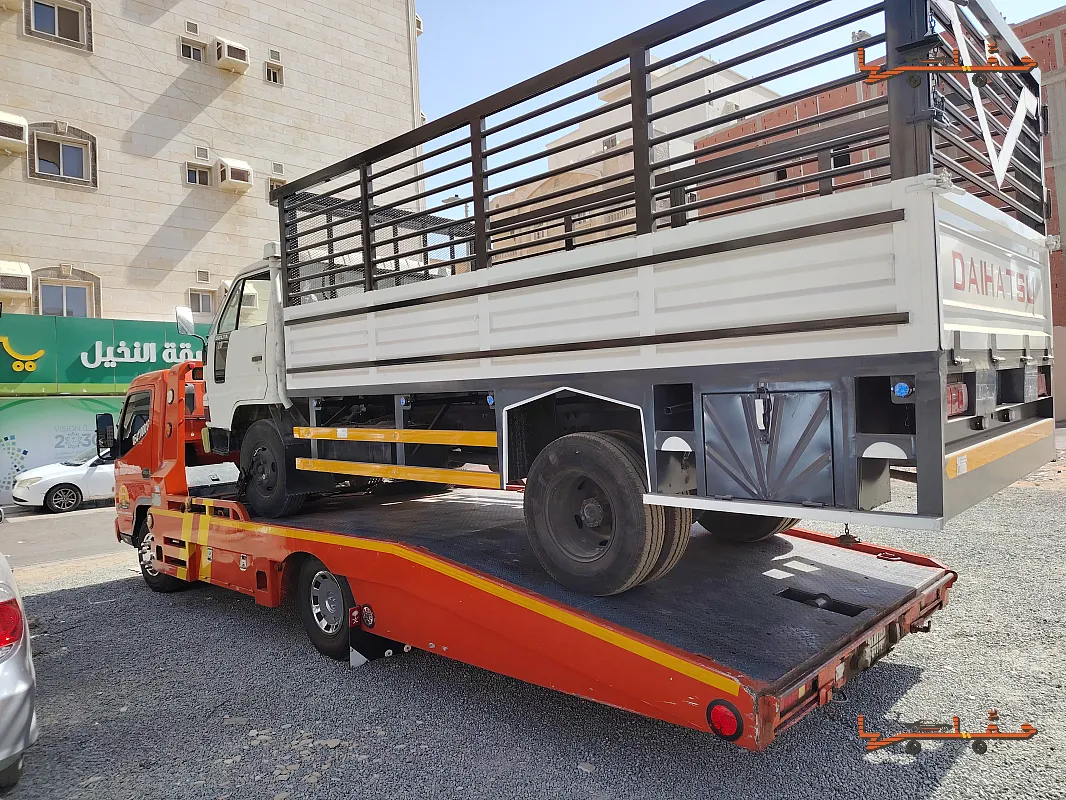 سطحة متاحة على مدار الساعة - سطحة جدة في جدة