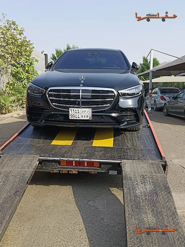 نقل سيارات منخفضة القاعدة - سطحة جده هيدروليك وسطحه عاديه خدمه 24ساعه في جدة