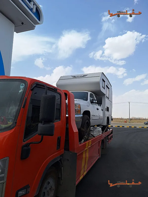 رفع السيارات بالهيدروليك - سطحة حي الرمال والقادسيه في الرياض