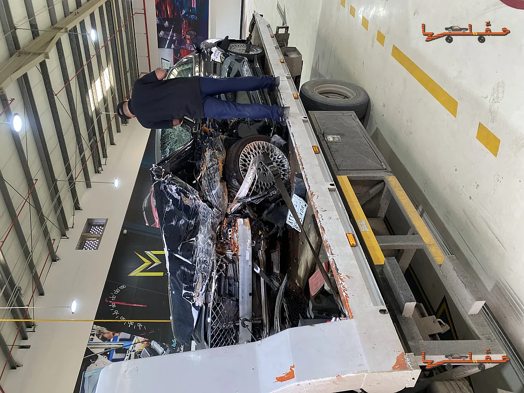 سطحة هيدروليك مع منصة خفض - سطحة هيدروليك في جدة