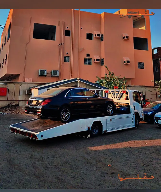 مساعدة على الطريق والأعطال - سطحة لنقل السيارات في أملج