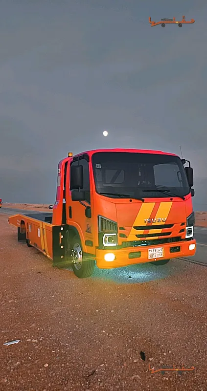 خدمة سحب وإنقاذ سريعة - سطحة سكاكا اتصل الان في سكاكا