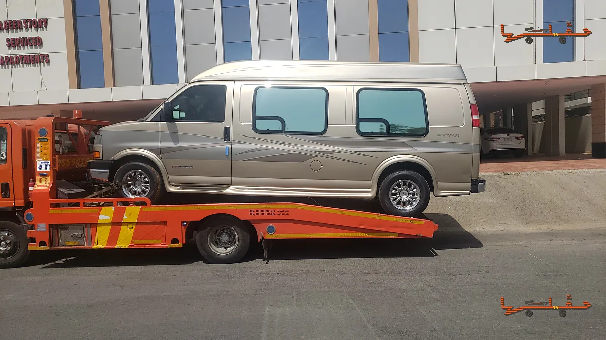 خدمة سحب وإنقاذ سريعة - سطحه جدة قريبة في جدة