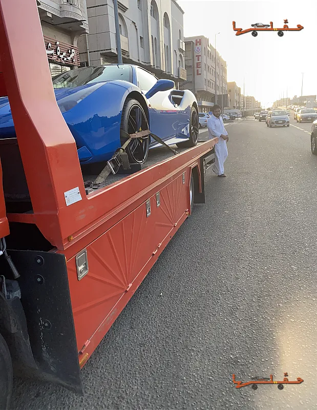 نقل سيارات فارهة وسبورت - سطحه هيدروليك فل داون في جدة