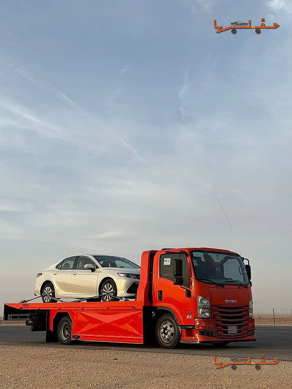 صورة سطحة في الرياض - سطحه هيدروليك شمال الرياض لنقل السيارات