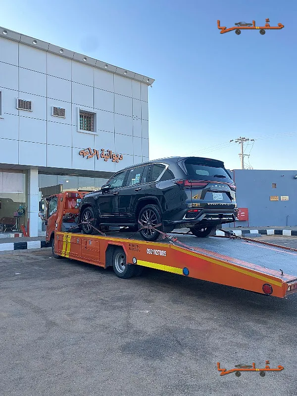 مساعدة على الطريق والأعطال - سطحه نجران لنقل السيارات والمعدات في نجران