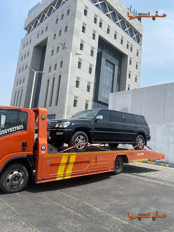 خدمة سحب وإنقاذ سريعة - سطحه نجران لنقل السيارات والمعدات في نجران